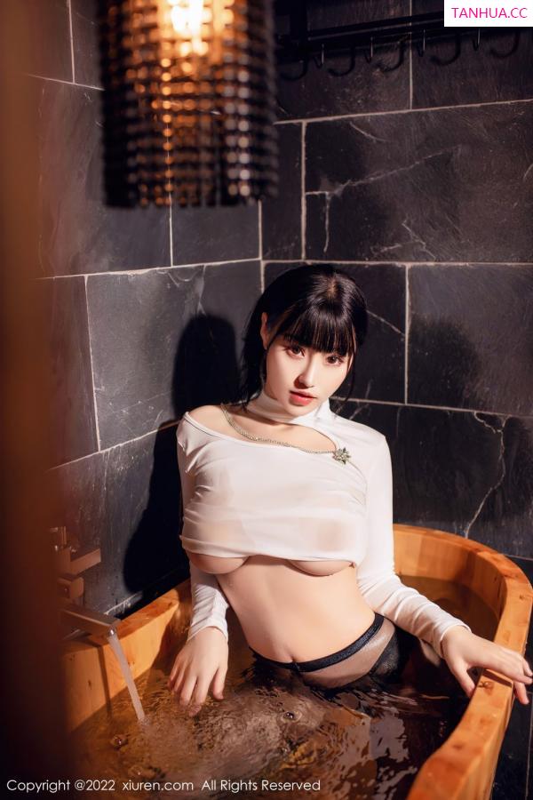 朱可 barbie可儿 [XiuRen]高清写真图 2022.02.07 No.4548 朱可儿Flora第15张图片
